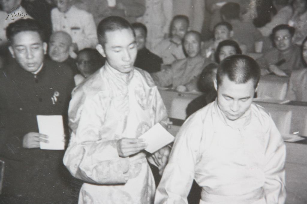 (50年代老<em>照片</em>)全国<em>人民代表大会</em>代表达赖喇嘛